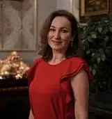 Лариса<br>Сбитнева