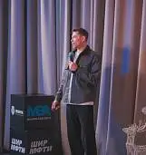 Иван<br>Головачев