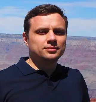 Святослав<br>Селивёрстов