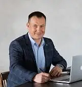 Константин<br>Константинов