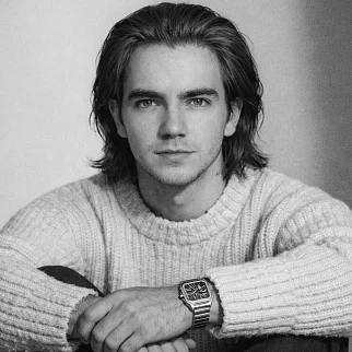 Ян<br>Шевцов