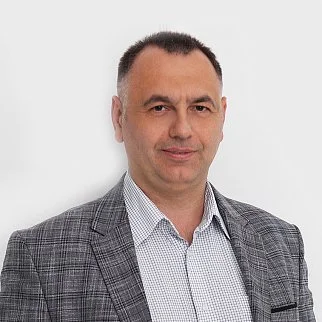 Дмитрий<br>Суворов