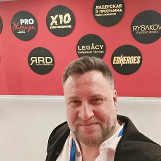 Владислав<br>Кошкин