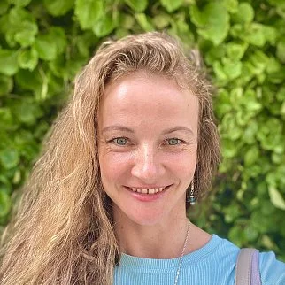 Анна<br>Розова