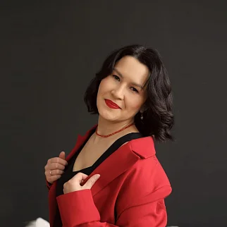 Наталия<br>Петрова