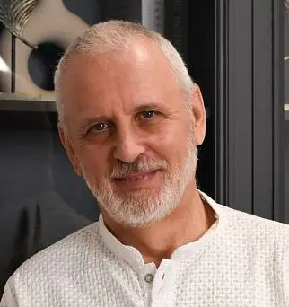 Петр<br>Петренко