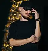 Илья<br>Костин