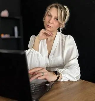 Наталья <br>Цветкова