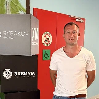 Илья<br>Кустов