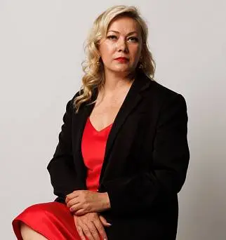 Юлия<br>Канарёва 