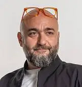 Ко́стас <br>Кирсанидис 
