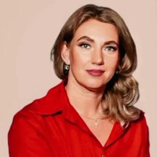 Анна<br>Кошелева 