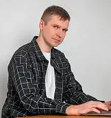 Евгений<br>Чернцов