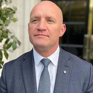 Ярослав <br>Бразевич 