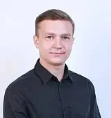 Денис<br>Беляев