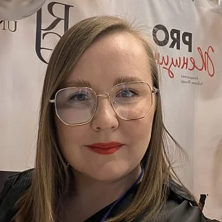 Ирина<br>Кузьмина 