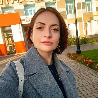 Елена<br>Старковская