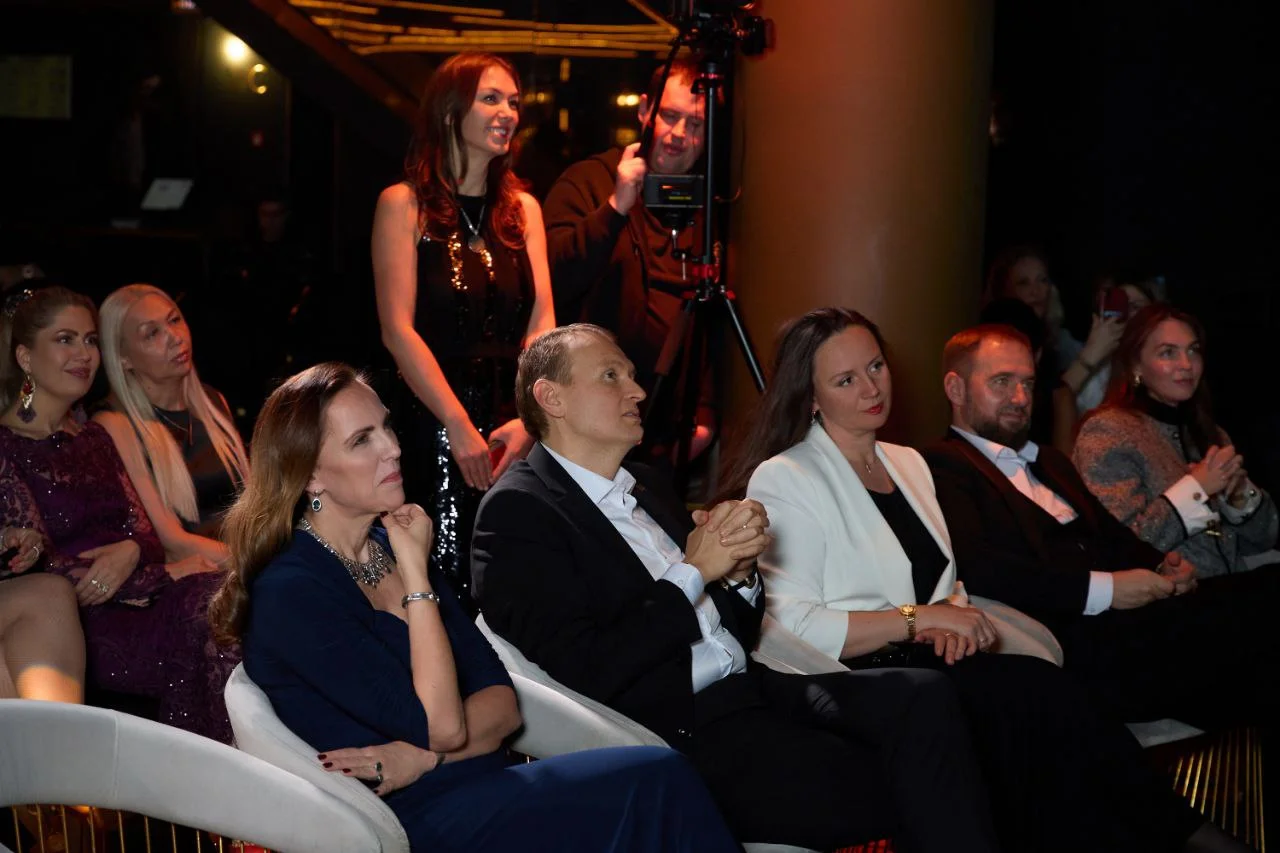 От равного к равному