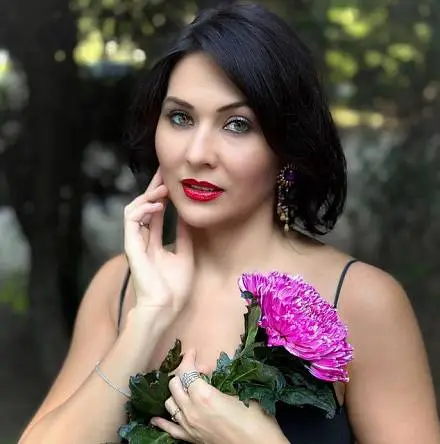 Яна Галота