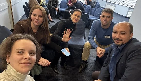 Кламп Громова Виктория