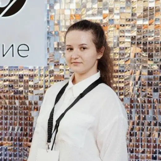 Елена Патракова