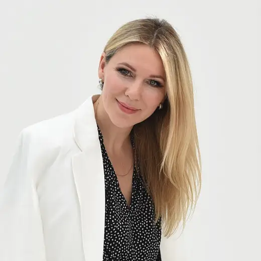 Елена Курзина