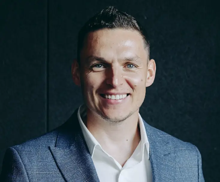 Антон Васильев