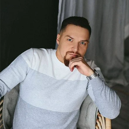 Александр Демидов