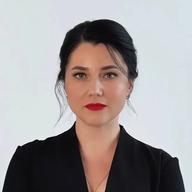  Анна Церцек