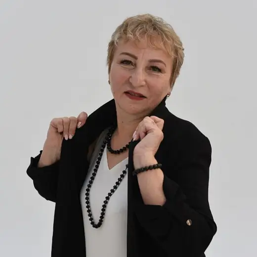 Галина Звездина