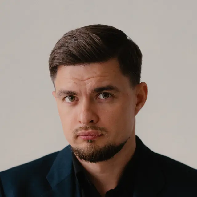 Антон Молчанов